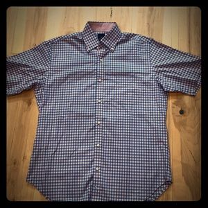 Men’s short sleeve button up
